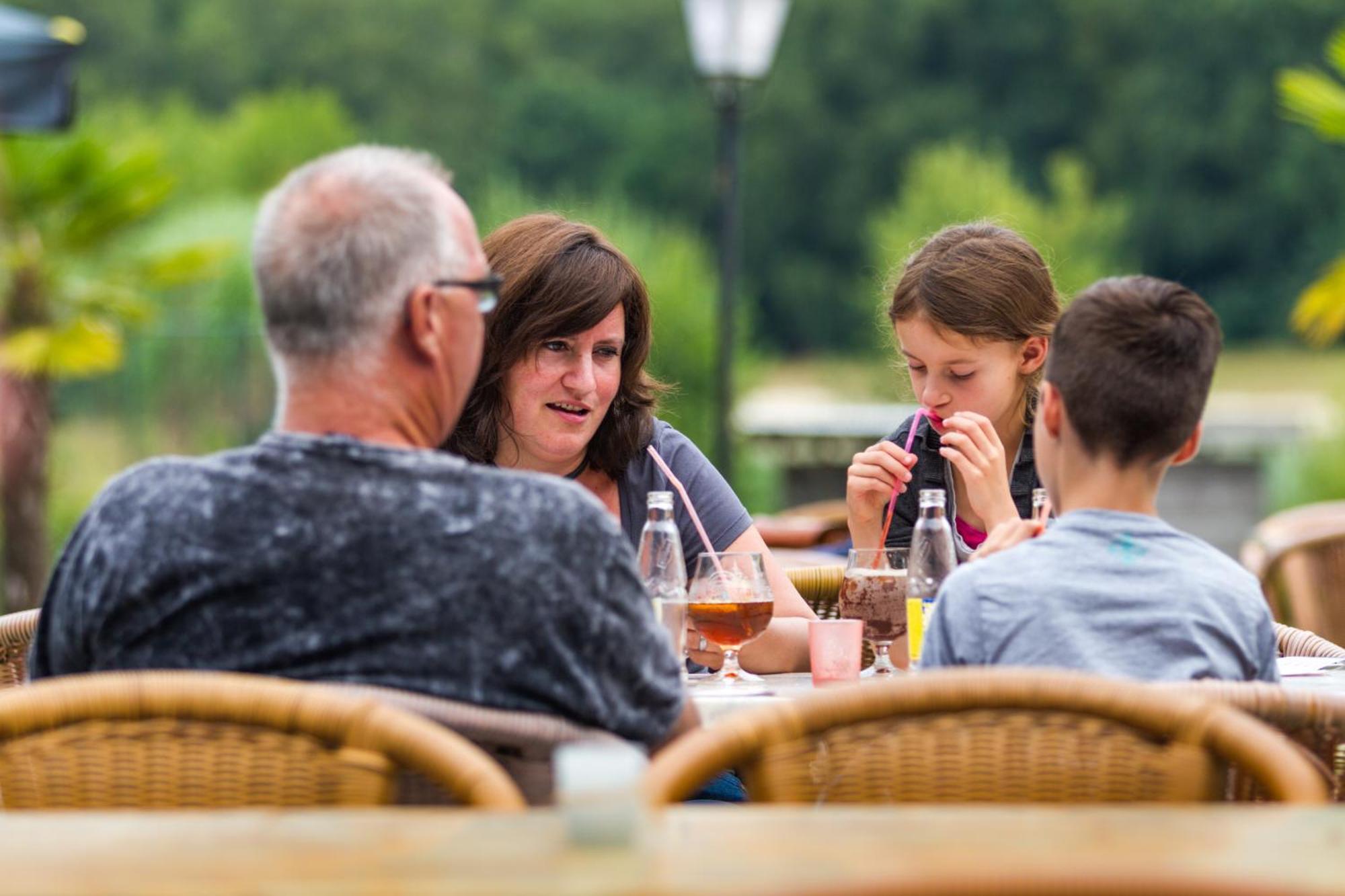 Oostappen Vakantiepark Hengelhoef Nv 호텔 Aan de Wolfsberg 외부 사진