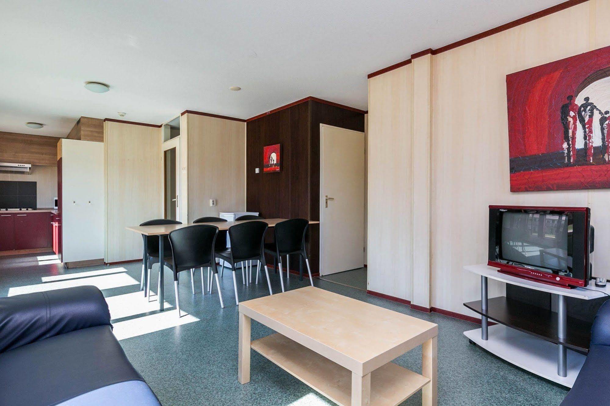 Oostappen Vakantiepark Hengelhoef Nv 호텔 Aan de Wolfsberg 외부 사진