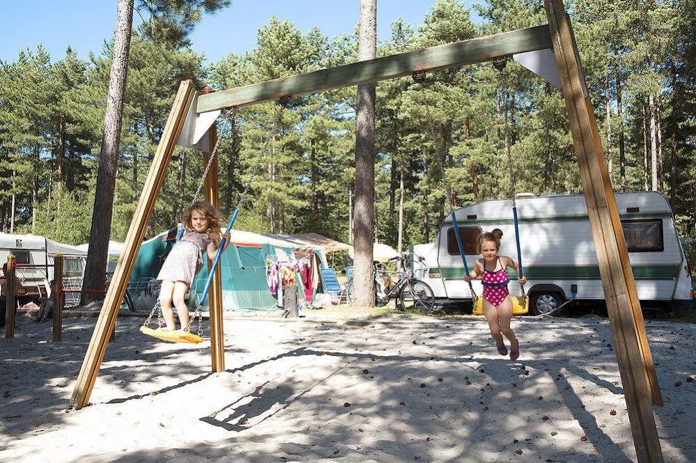 Oostappen Vakantiepark Hengelhoef Nv 호텔 Aan de Wolfsberg 외부 사진